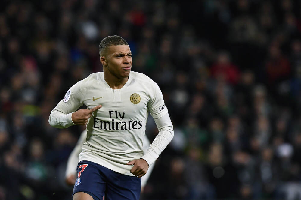 练背能防脸垮？我扒了 3 本专业书，终于发现真相